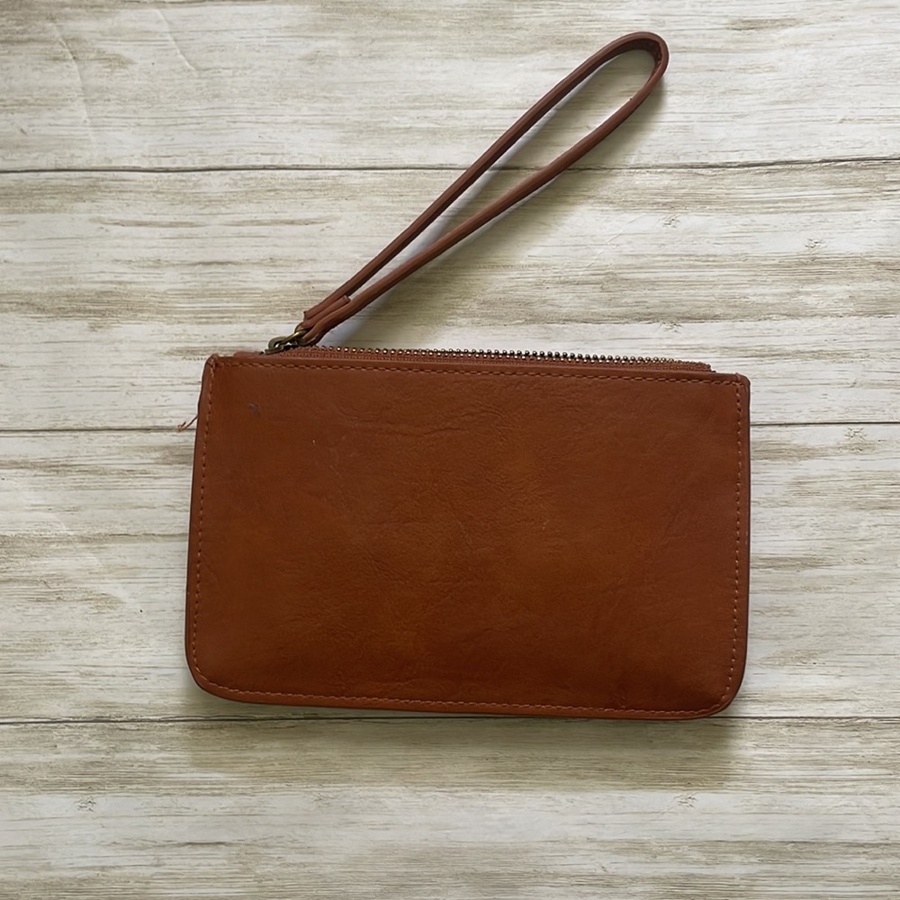 Universal Threads Wristlet Wallet, Front Pocket, … - image 2